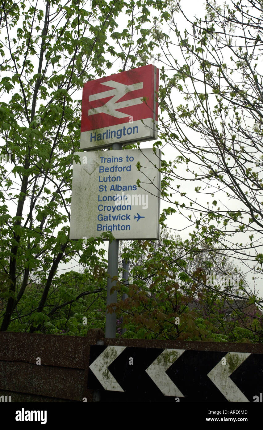 Harlington train Station Zeichen UK Stockfoto