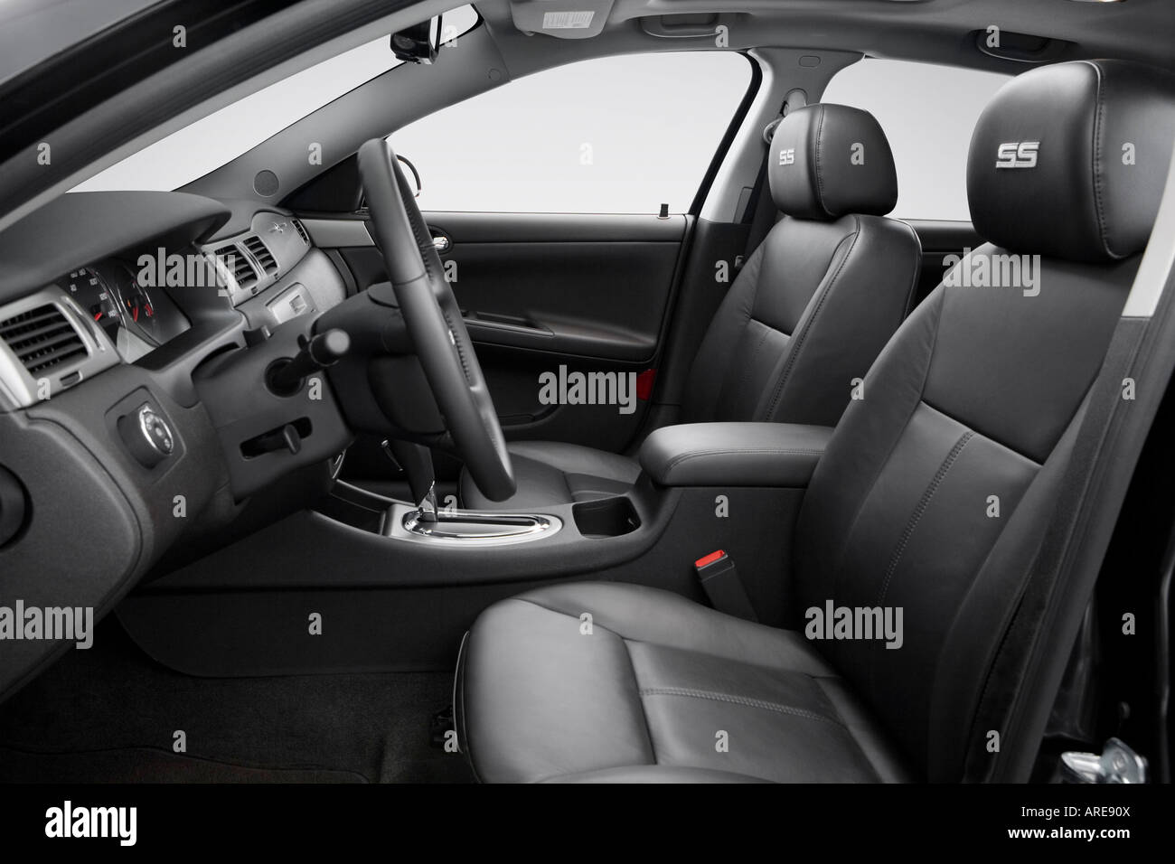 2006 Chevrolet Impala Ss In Schwarz Front Sitze Stockfoto