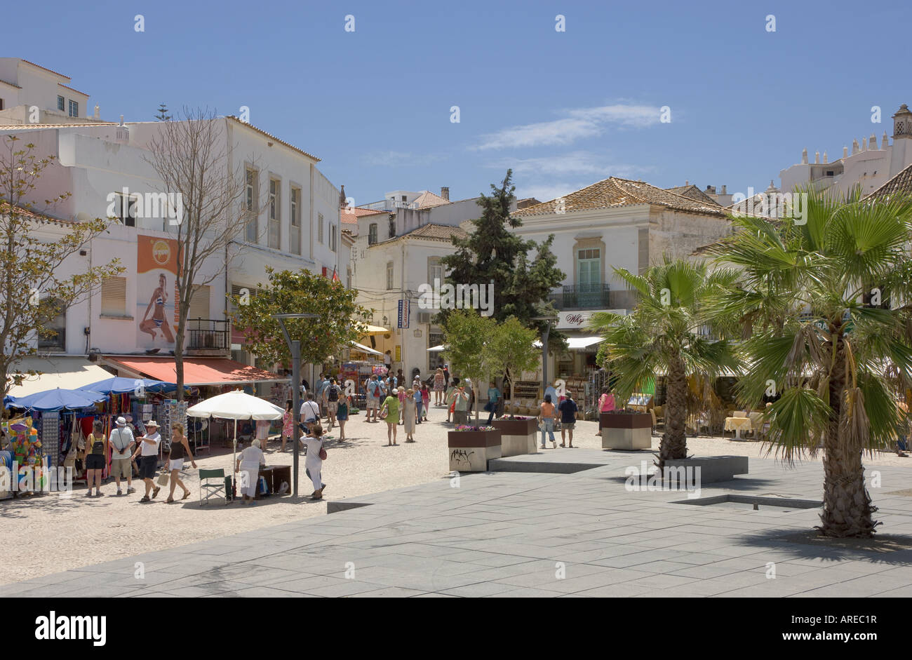 Portugal Algarve Hauptplatz in Albufeira, mit Straße restaurants Stockfoto