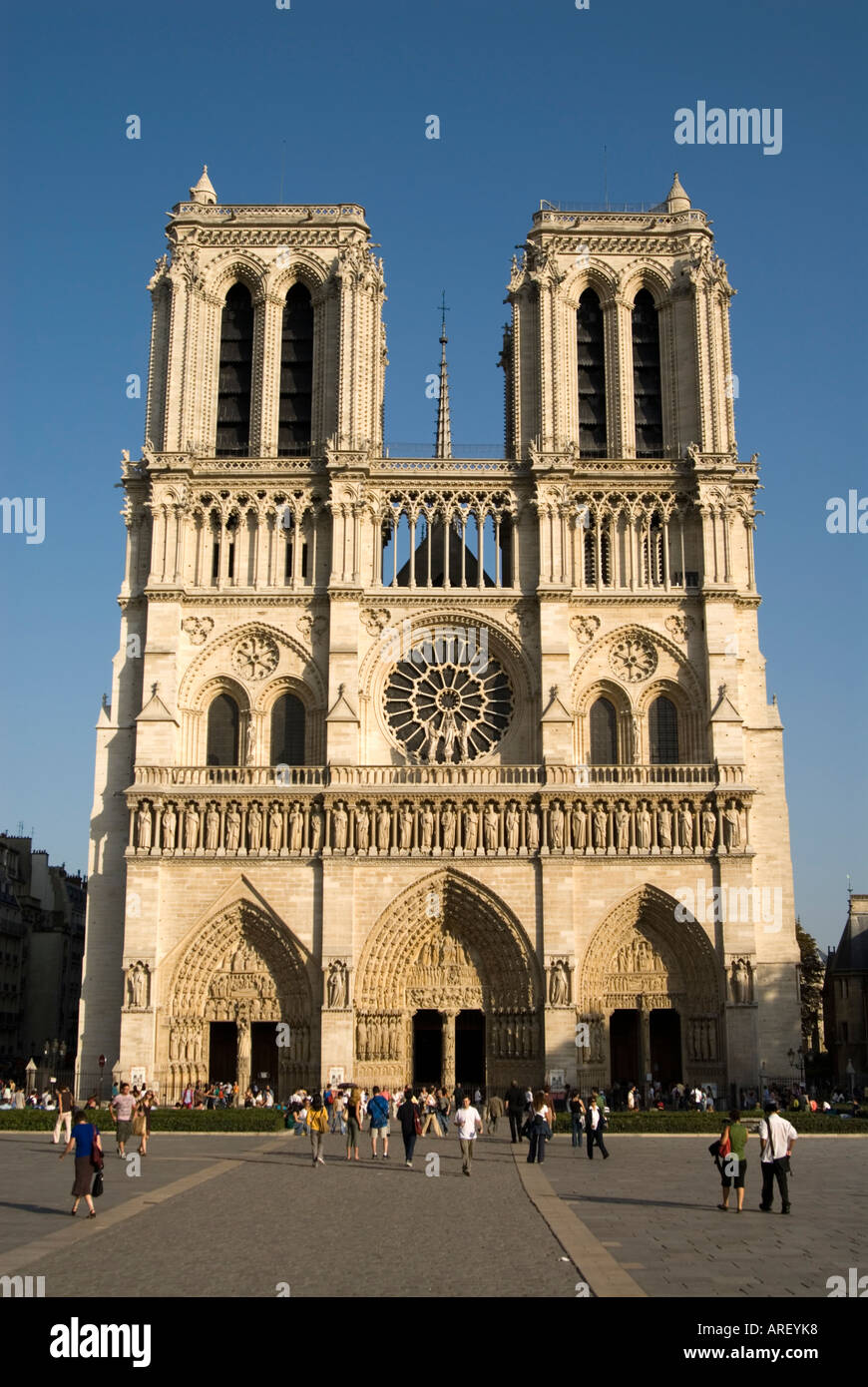 Fassade von Notre-Dame Kathedrale Paris Frankreich Stockfoto