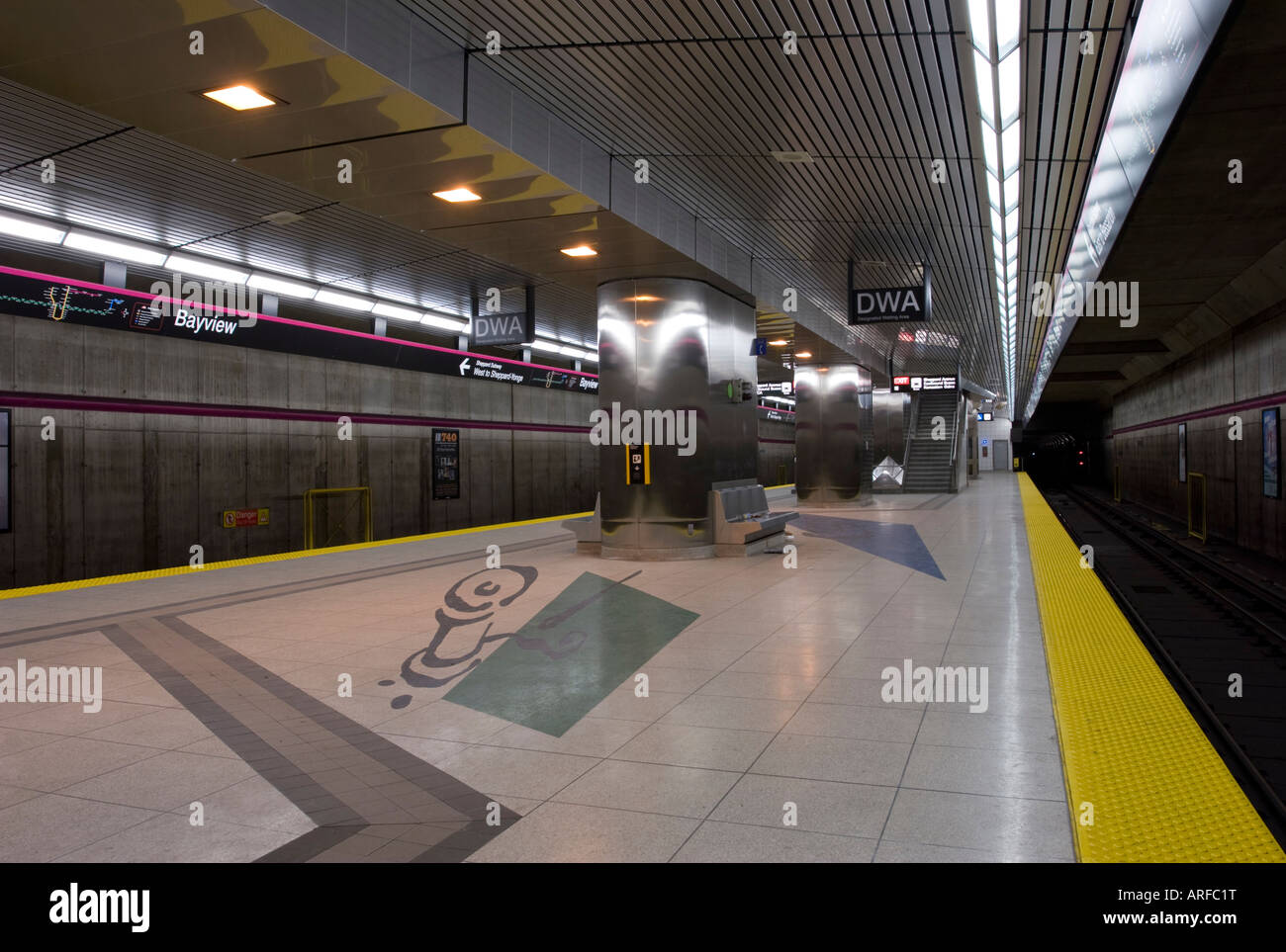 Bayview U-Bahn Station - Sheppard Line - Toronto - Kanada Stockfoto