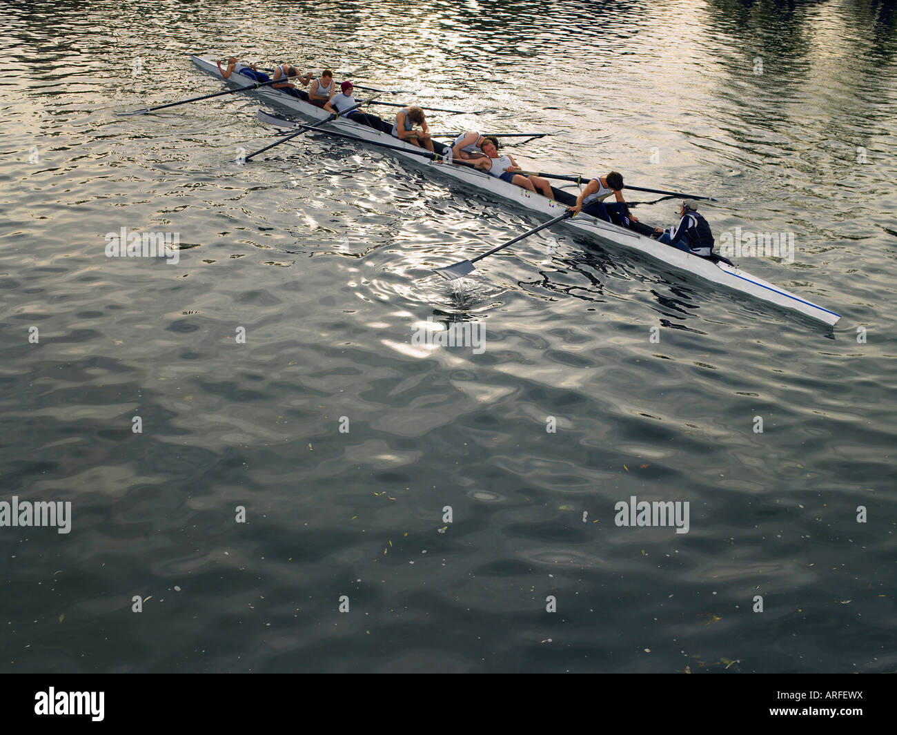 Mannschaft erholt sich nach dem Rennen Stück Stockfoto