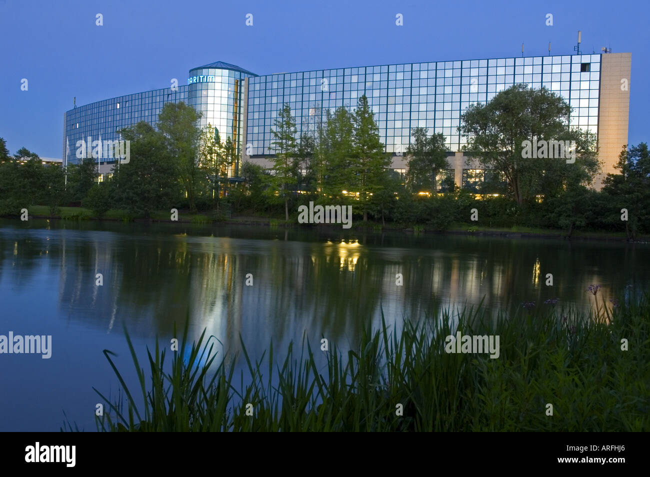 Flughafen Hannover Hotel Maritim Parken www.alamy.de