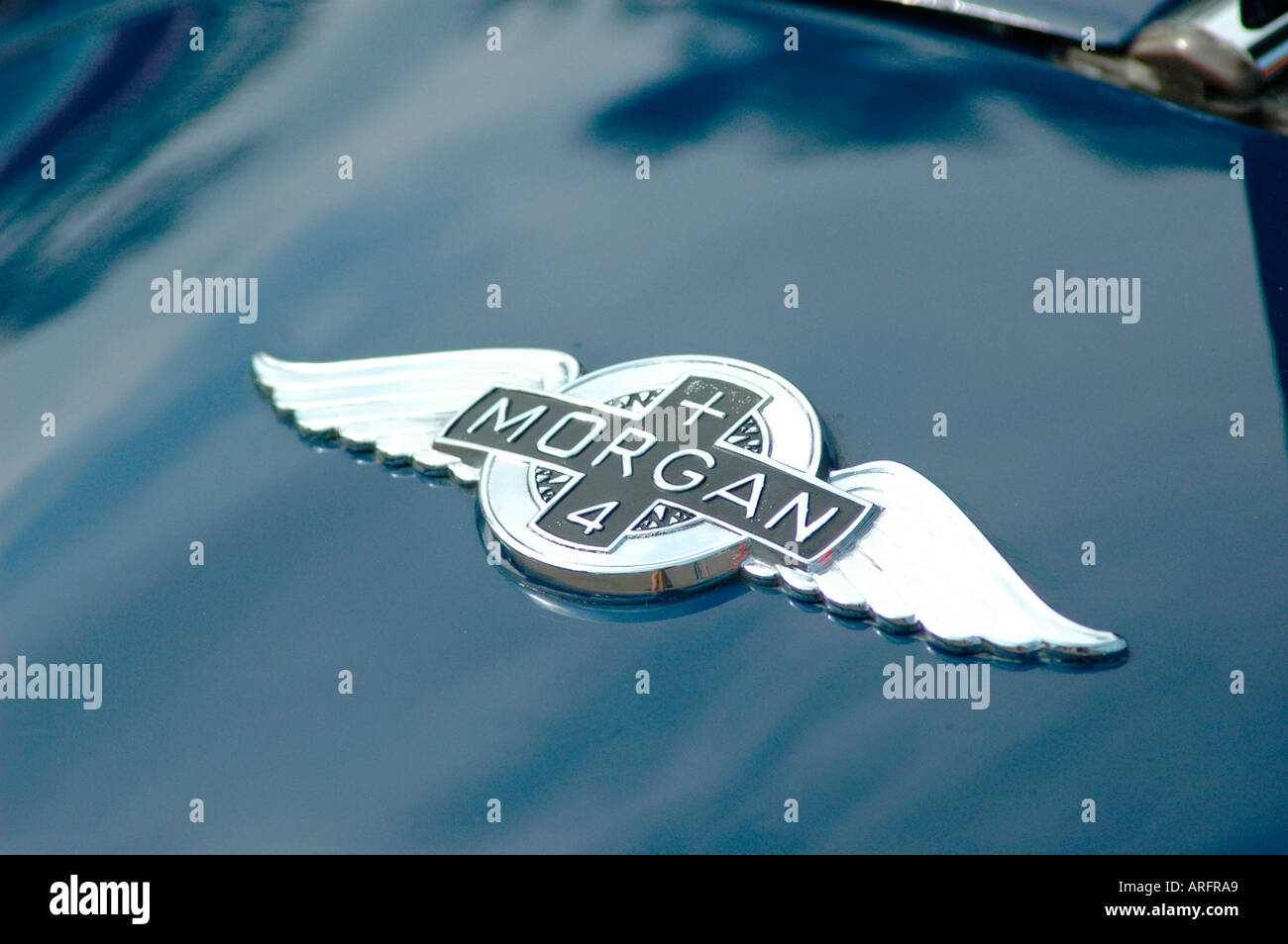 Auto logos für echten Morgan +4 und +8 und Abzeichen auf der Car Show für Sammler und solche Morgan England classic Stockfoto