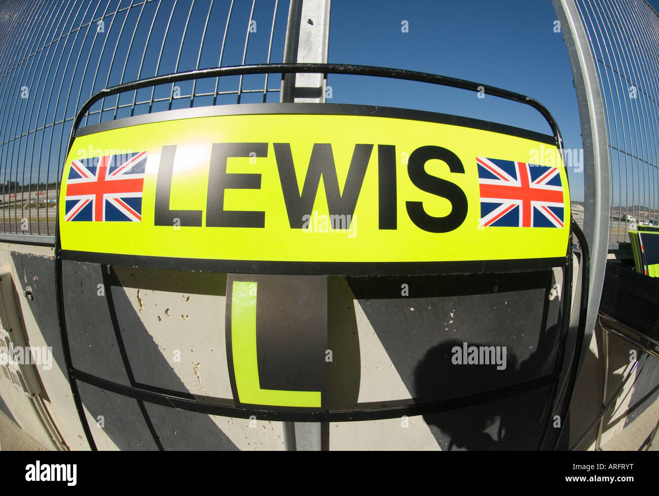 Timeboard für Lewis Hamilton am Circuit Ricardo Tormo Jan. 2008 Stockfoto