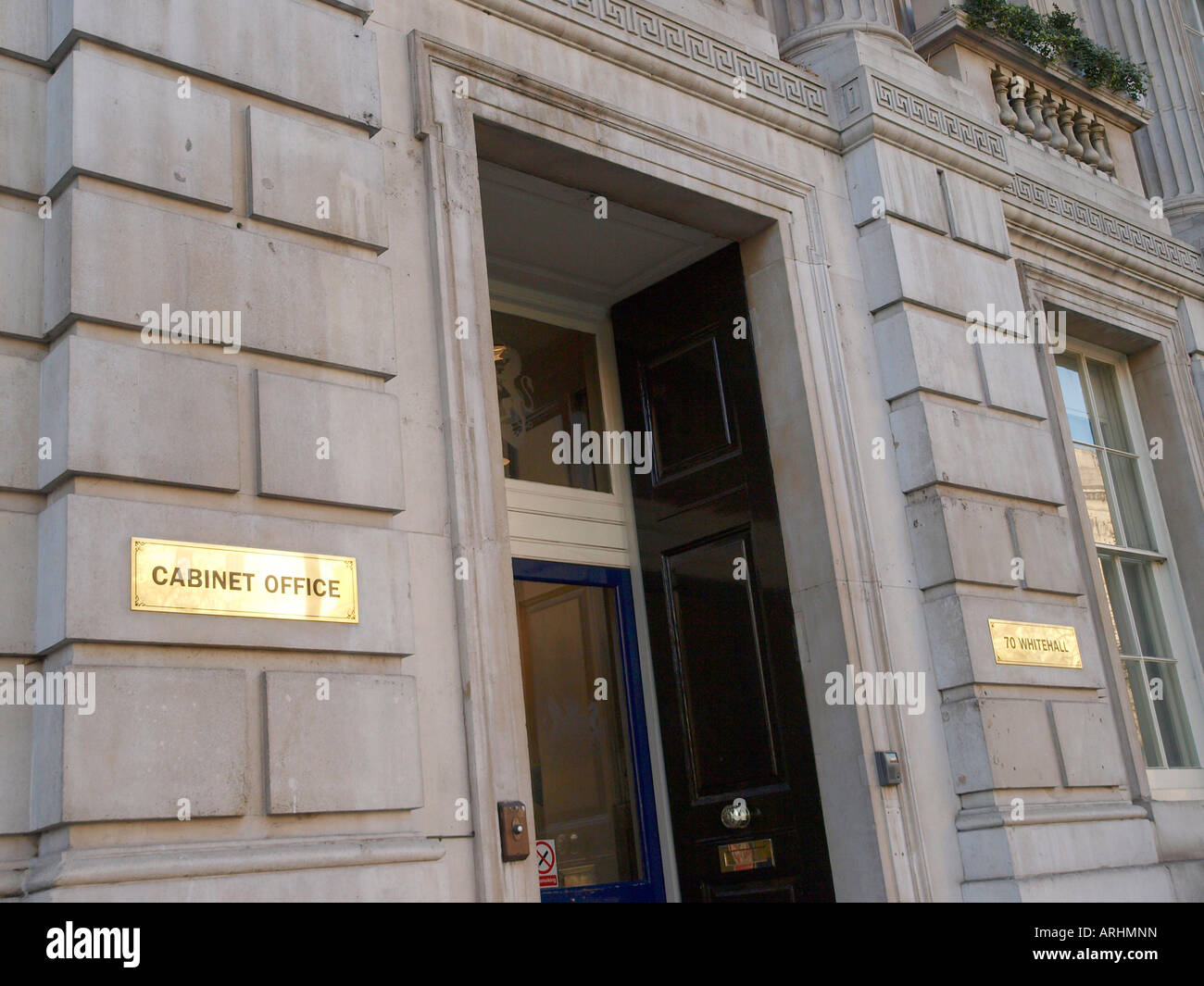 Kabinett Büroeingang Parlament Straße Whitehall Westminster London Stockfoto