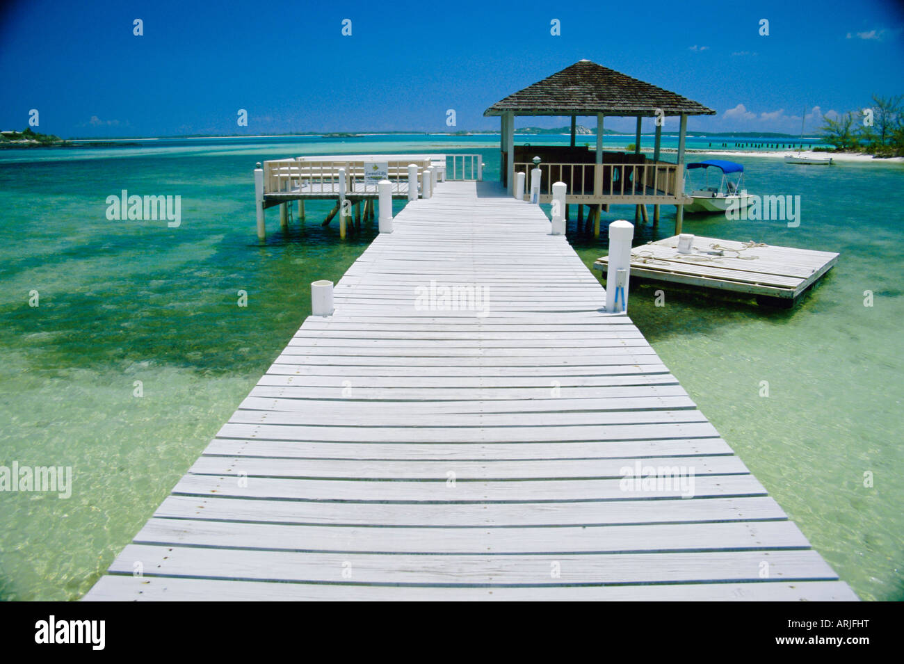 Anlegestelle in der Nähe von Georgetown, Exuma, Bahamas Stockfoto