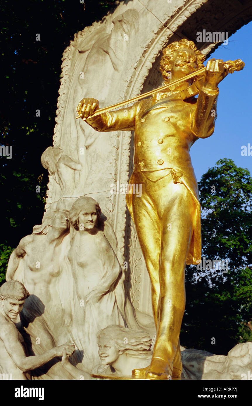 Statue von Johann Strauß im Stadtpark, Innere Stadt, Wien, Österreich, Europa Stockfoto