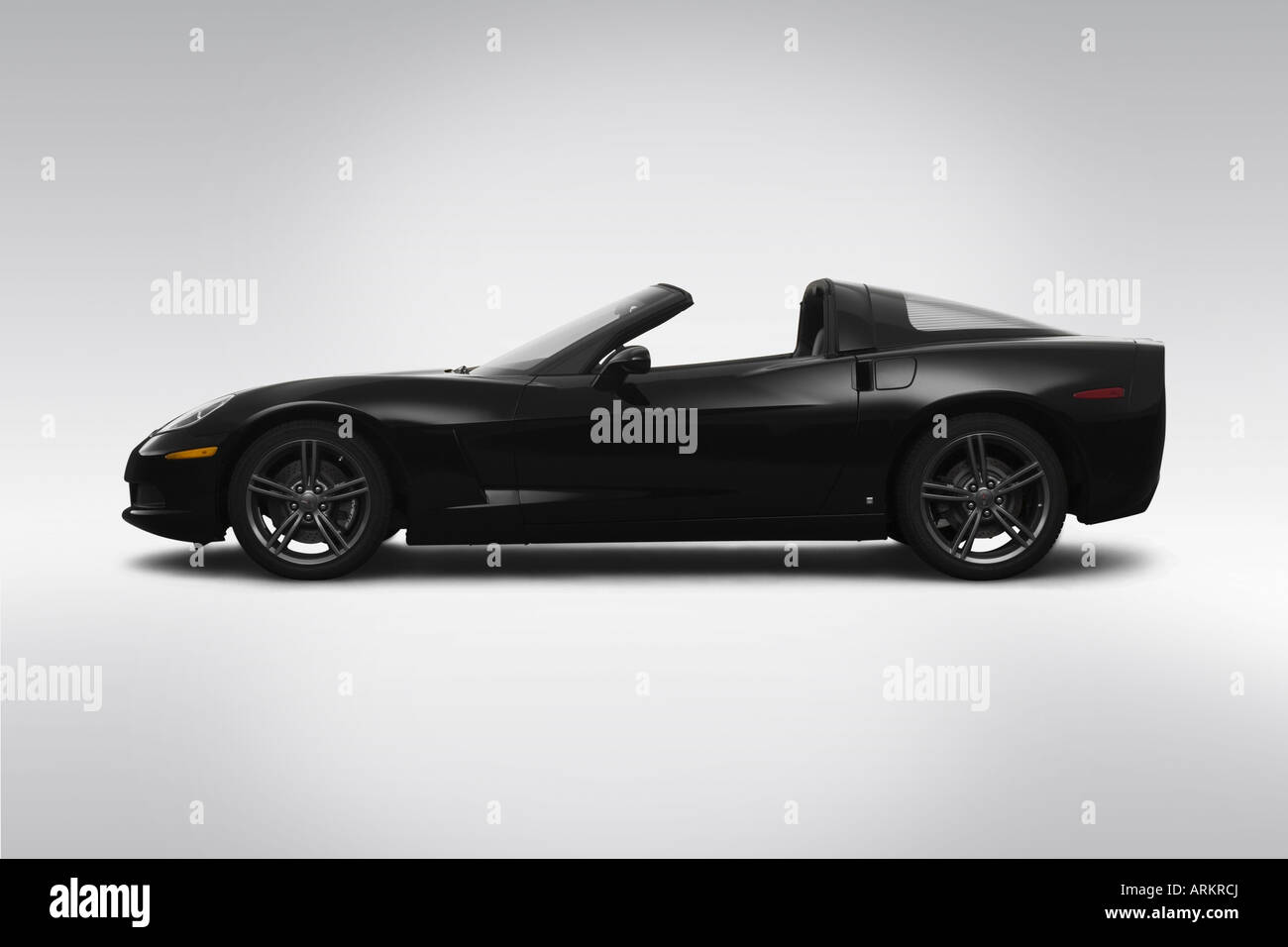 2008 Chevrolet Corvette in schwarz - Treiber Seitenprofil Stockfoto