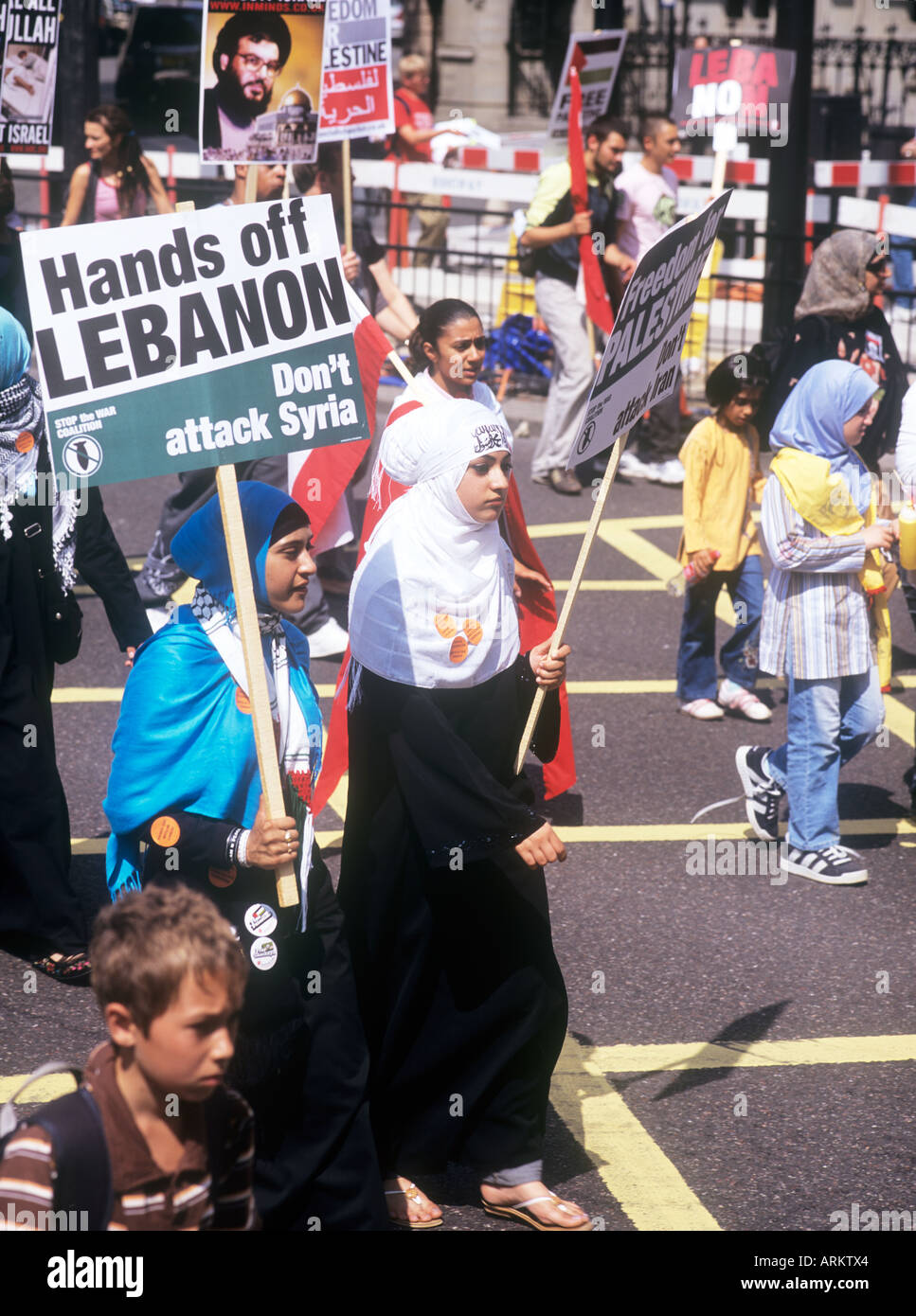 Protest gegen Israels Angriff auf den Libanon. 5. August 2006 London. Stockfoto