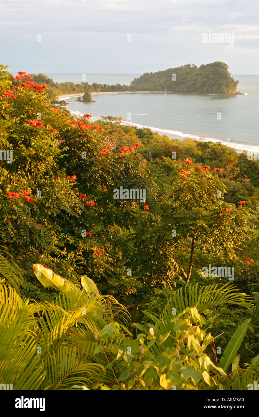 Blick auf Manuel Antonio Nationalpark und Punta Catedral Manuel Antonio Costa Rica Stockfoto