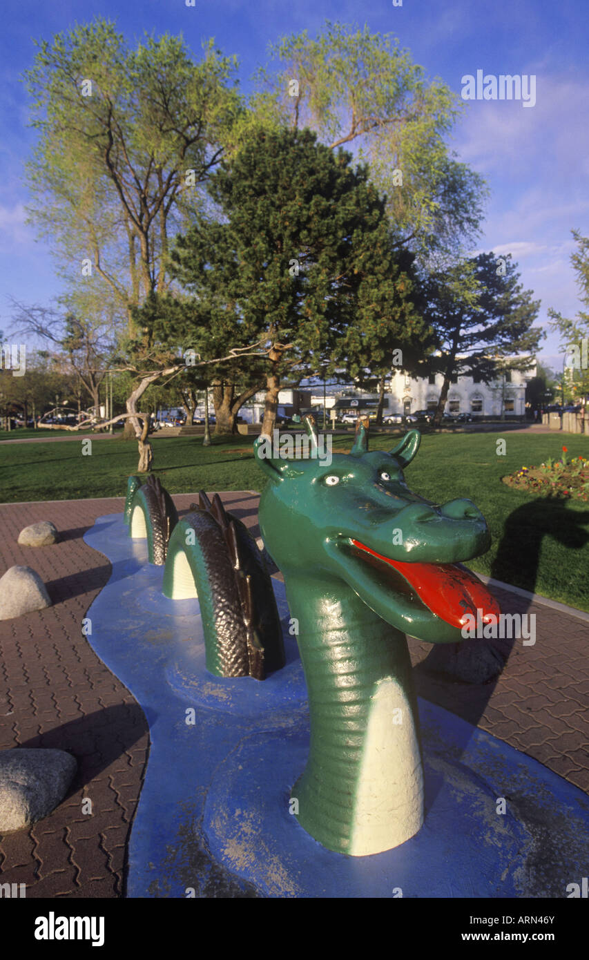 Ogopogo skulptur Fotos und Bildmaterial in hoher Auflösung Alamy