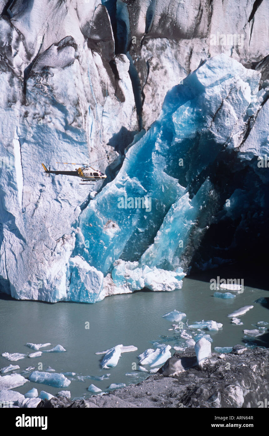 Coast Range, Klinaklini Gletscher blau Eis Zunge Nimmo Bay Heli Ventures, Britisch-Kolumbien, Kanada. Stockfoto