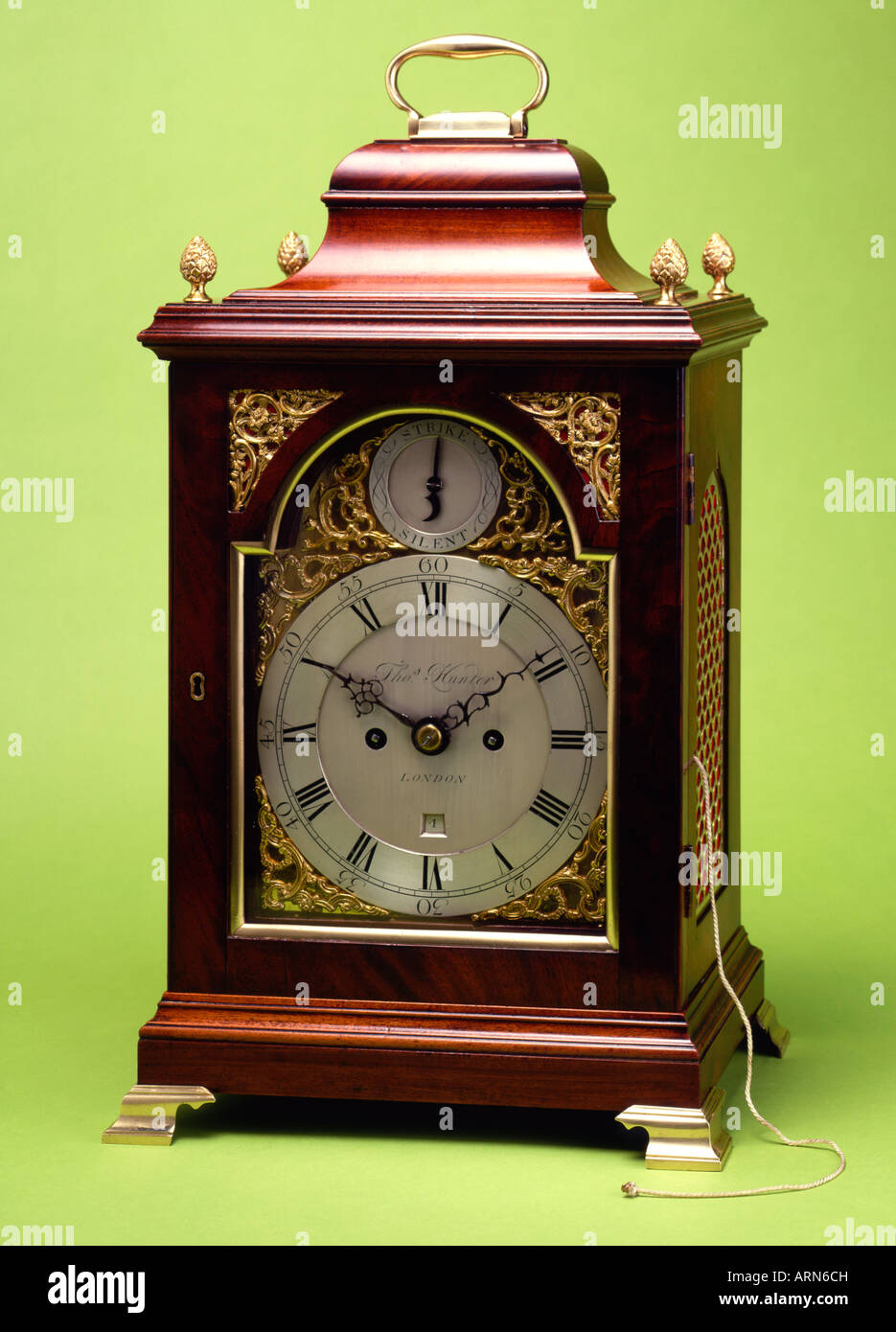 Georgische Bracket Clock von Thomas Hunter ca. 1780 Stockfoto