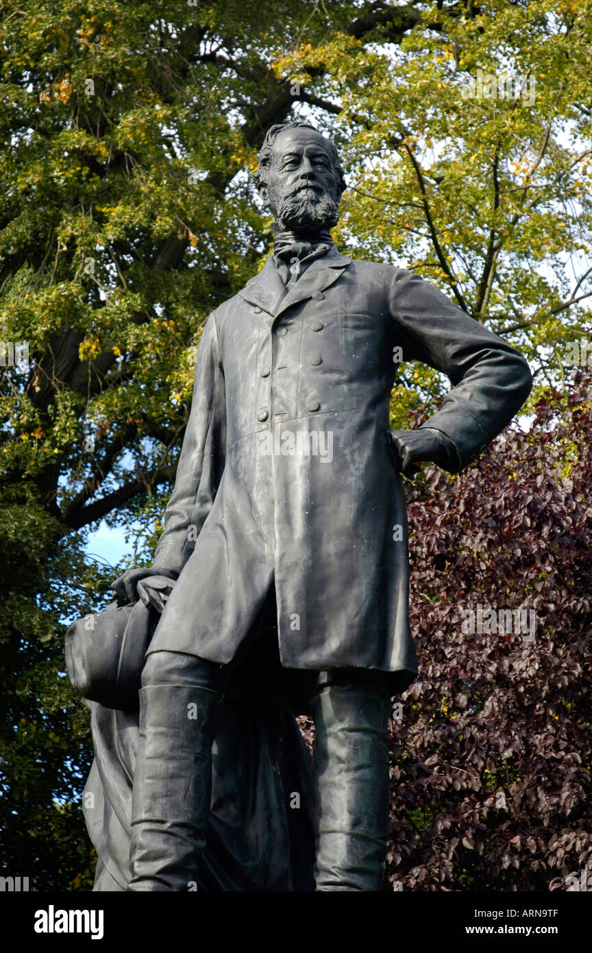 Alfred Krupp Denkmal im Park der Villa Hügel, Essen, Ruhrgebiet, Nordrhein-Westfalen, Deutschland Stockfoto