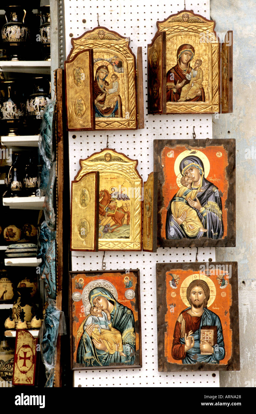 Gemalte Ikonen für den Verkauf auf der griechischen Insel Mykonos Stockfoto