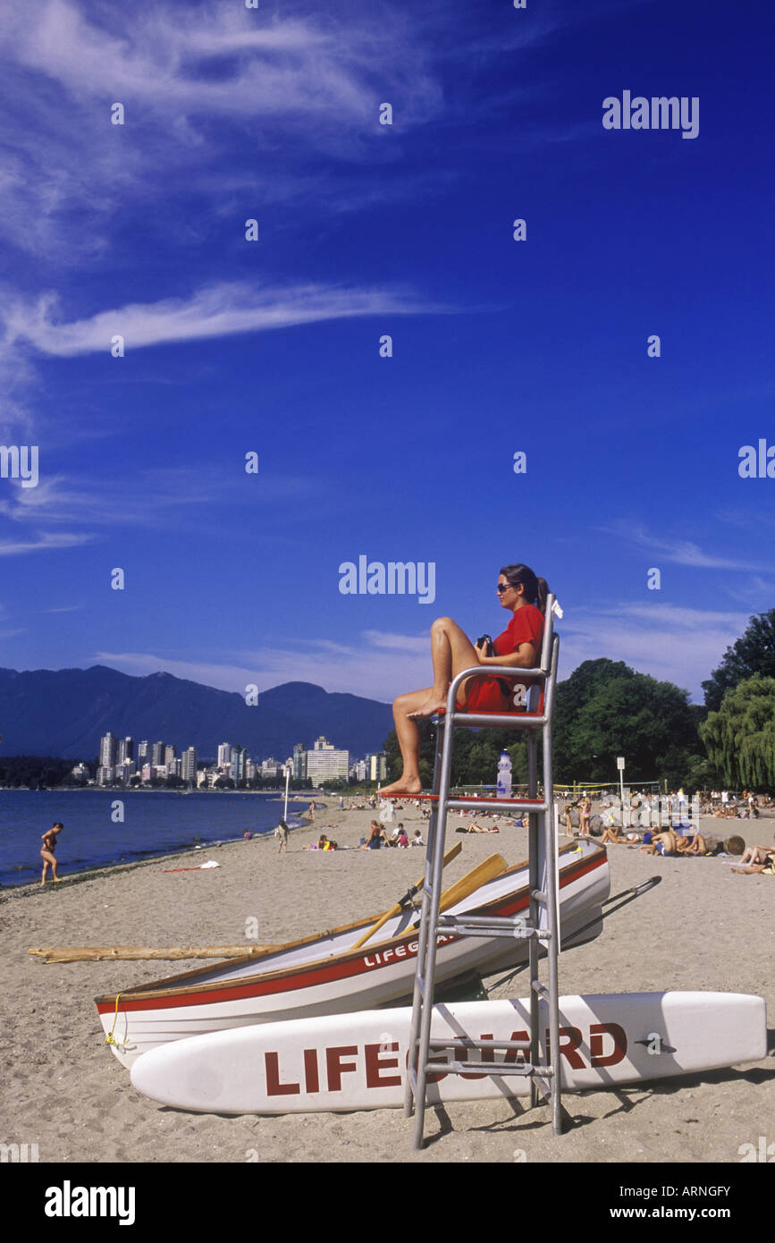 Rettungsschwimmer im Einsatz am Kitsilano Beach, English Bay, Vancouver, Britisch-Kolumbien, Kanada. Stockfoto