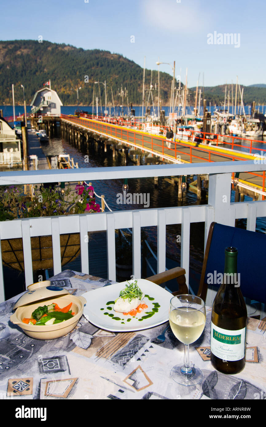 Gehobene Küche auf Watefront, Cowichan Bay, Vancouver Island, British Columbia, Kanada. Stockfoto