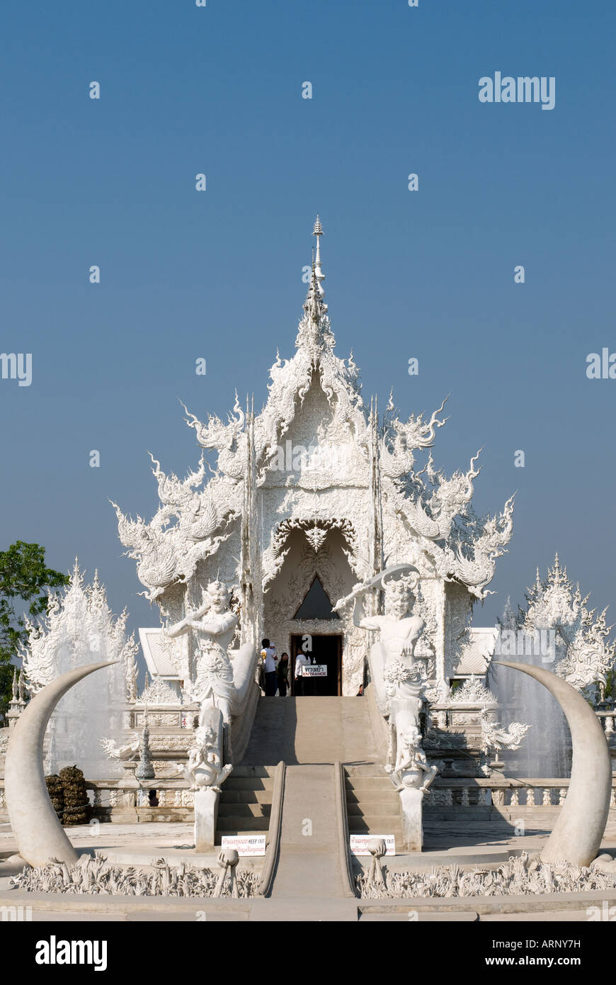 Einen neuen buddhistischen Tempel Wat Rong Khun Chiang Rai Nordthailand Stockfoto