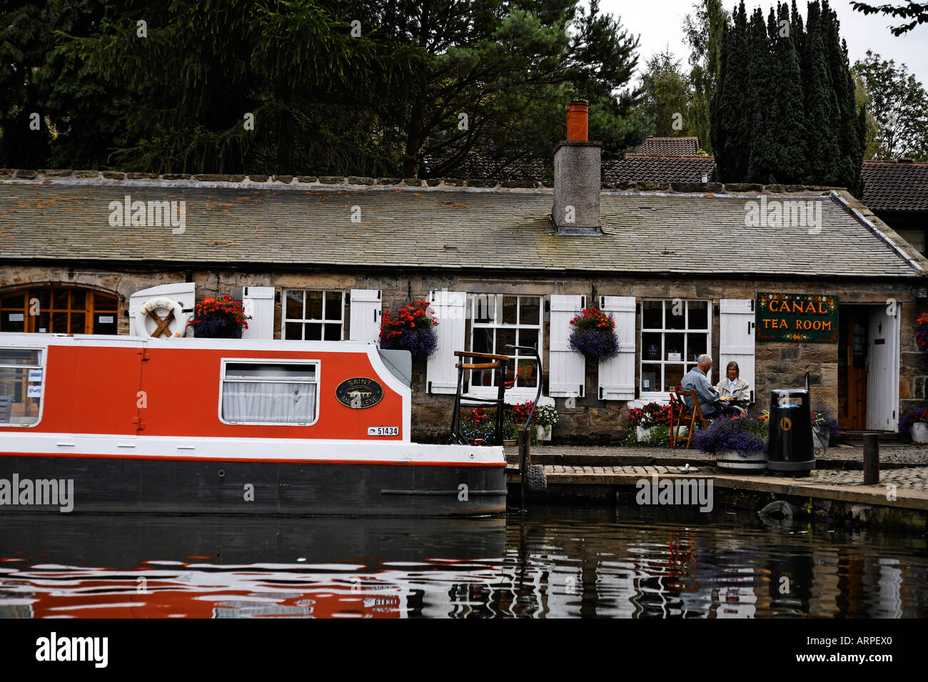 Eine Landschaft Fotografie Museum und Teestube am Linlithgow Canal Centre, Manse Straße Becken Stockfoto