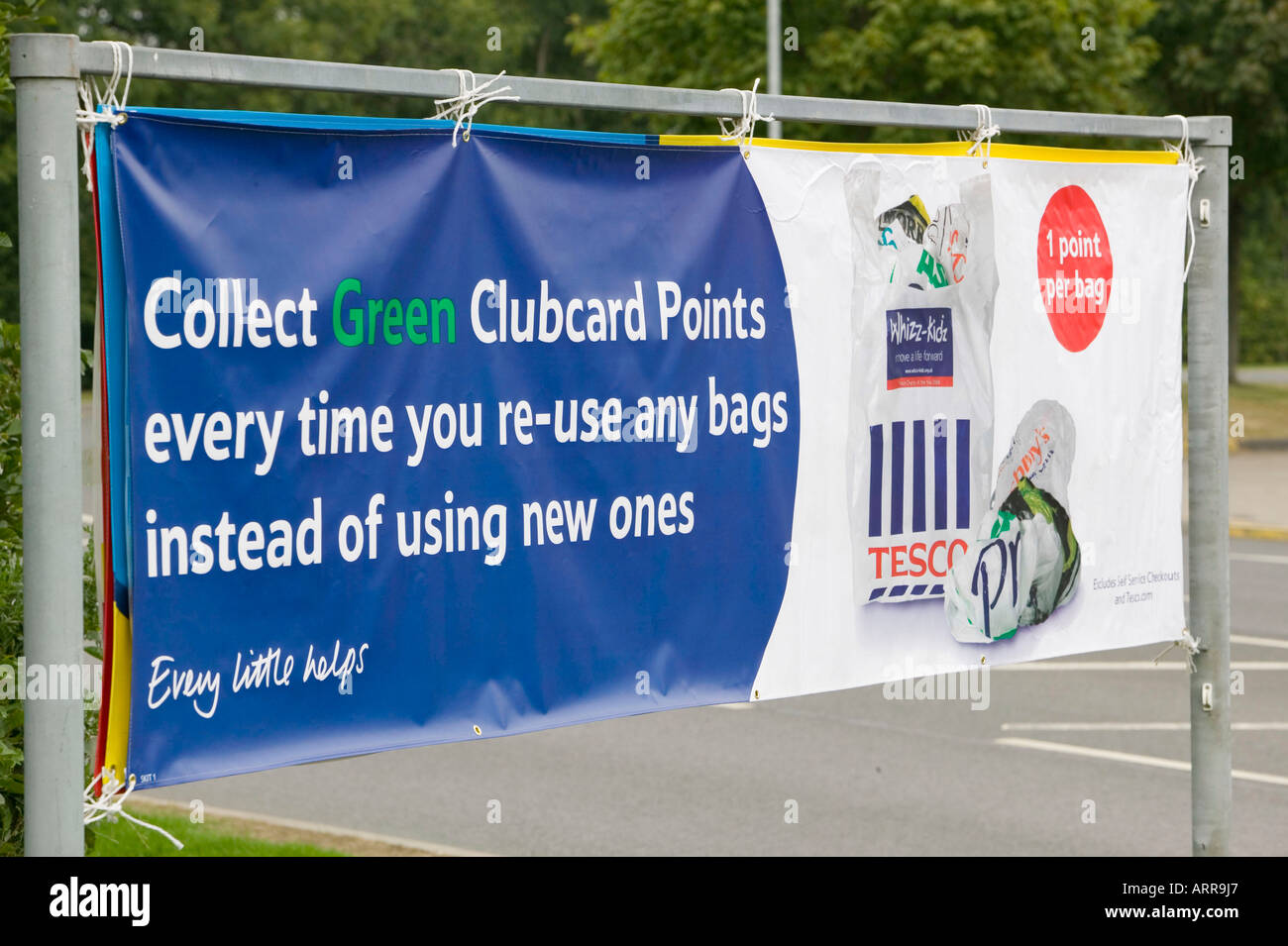 Melden Sie außen Carlisle Tesco, Carlisle, Cumbria, UK Stockfoto