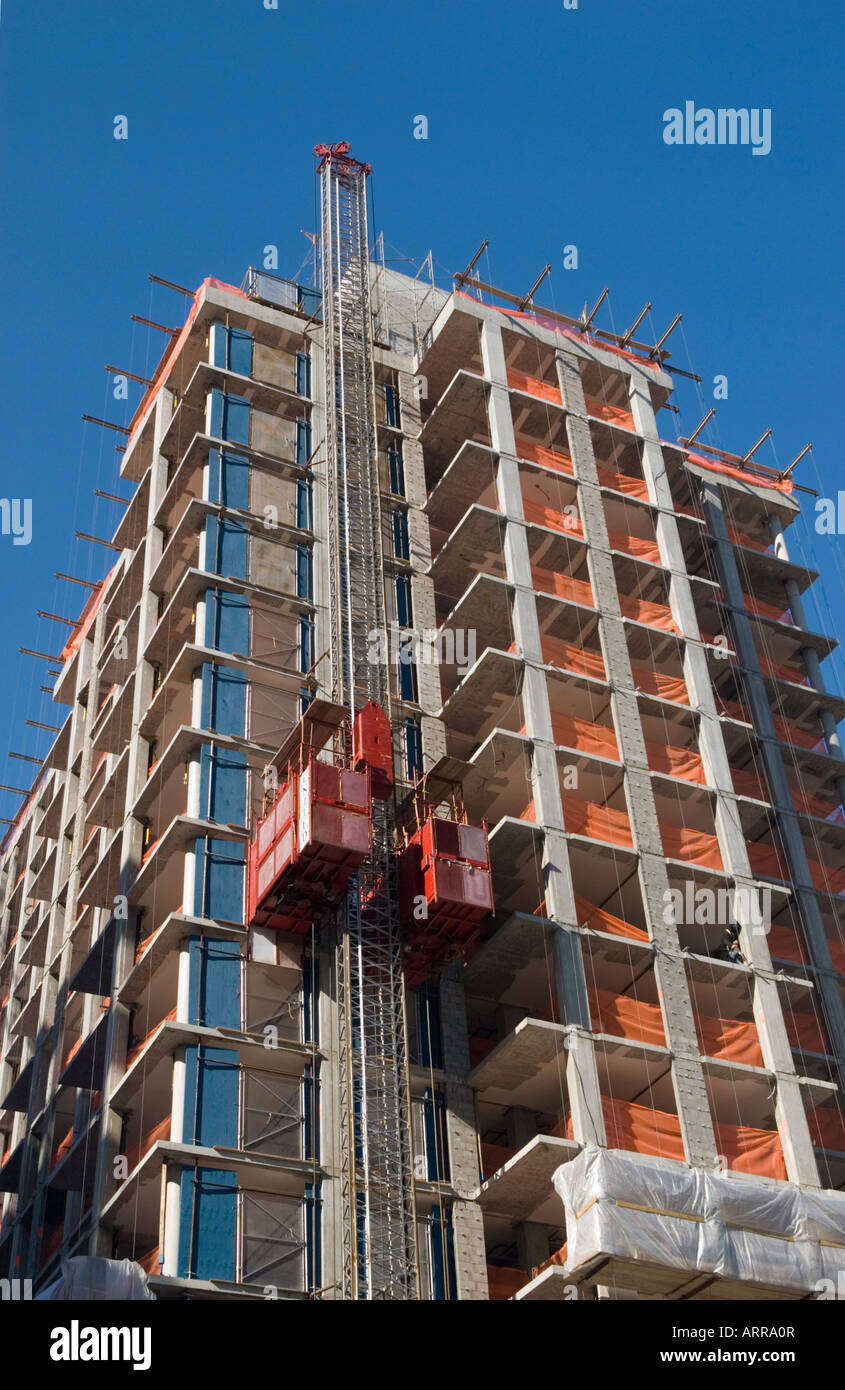 Hochhaus Eigentumswohnungen errichtet auf Roosevelt Island in Manhattan Stockfoto