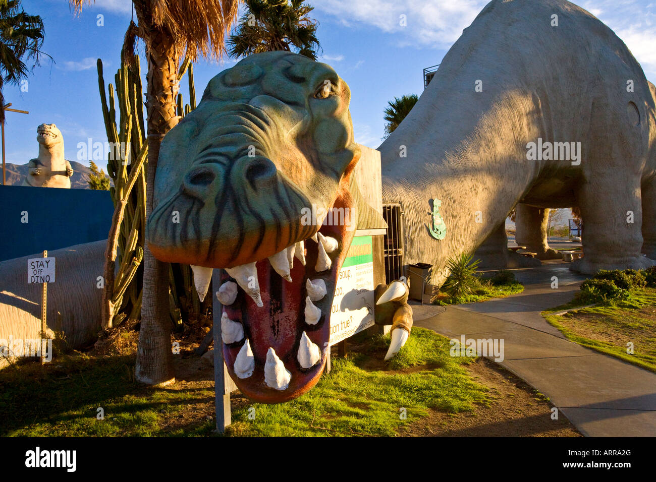Dinosaurier Repliken Cabazon Truck Stop Cabazon, Kalifornien USA Stockfoto