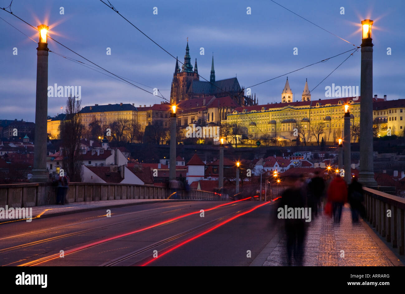 Aussicht auf Prager Burg und Maines Brücke, Tschechische Republik Europa Stockfoto