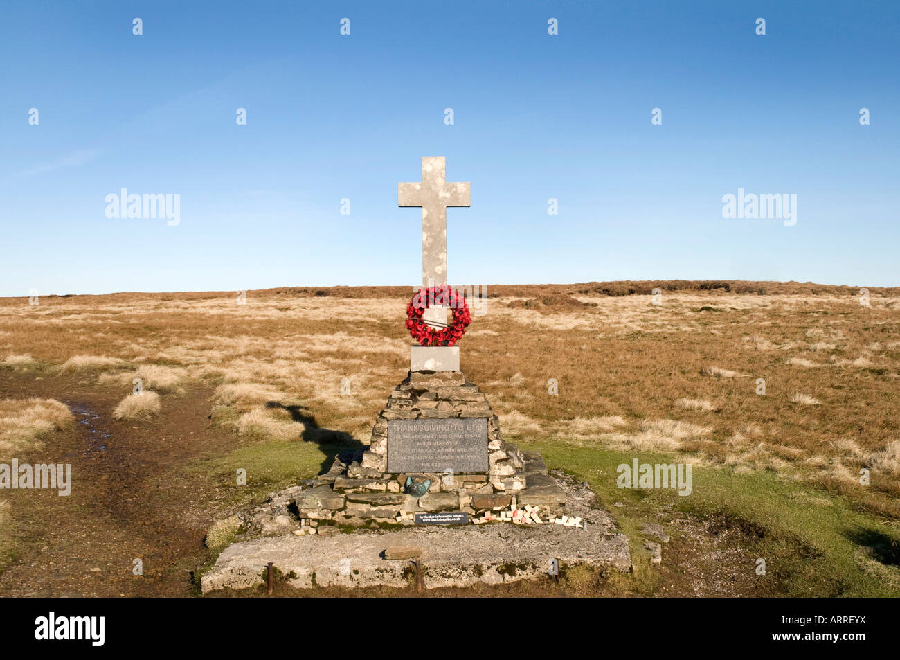 Denkmal für Kriegszeiten Flugpersonal getötet auf Buckden Hecht, Upper Wharfedale, Nr Buckden, Yorkshire Dales, Nordengland Stockfoto