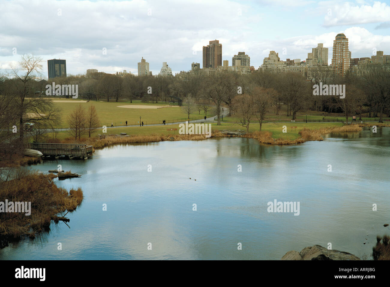 Ansicht der Schildkrötenteich und dem Great Lawn im Central Park New York City Februar 2008 Stockfoto