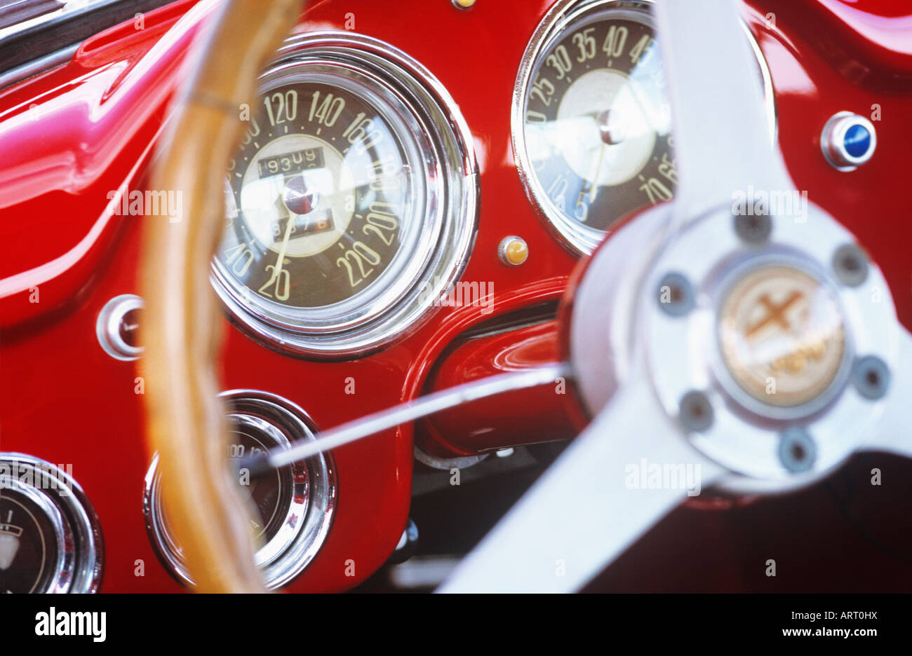 Alfa Romeo Interieur Stockfoto, Bild: 16119253 - Alamy Alfa Romeo Interieur Stockfoto, Bild: 16119253 - Alamy