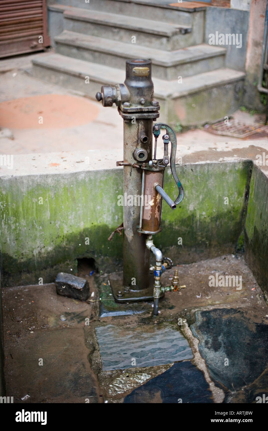 Wasser Pumpe Gassen Kathmandu Nepal Stockfoto