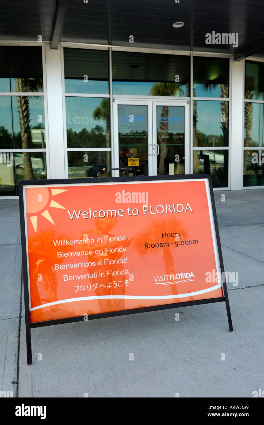 fünf 5 Sprache Sprachen Multi lingual Zeichen Stockfoto