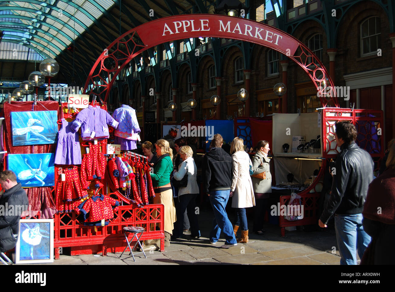 Markthalle, Covent Garden, West End, London, England, Vereinigtes Königreich Stockfoto