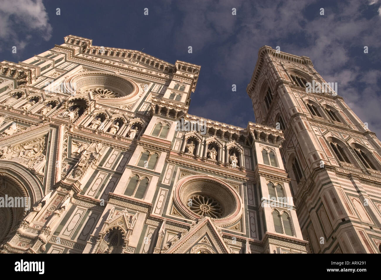 Fassade des Il Duomo Florenz Italien Stockfoto