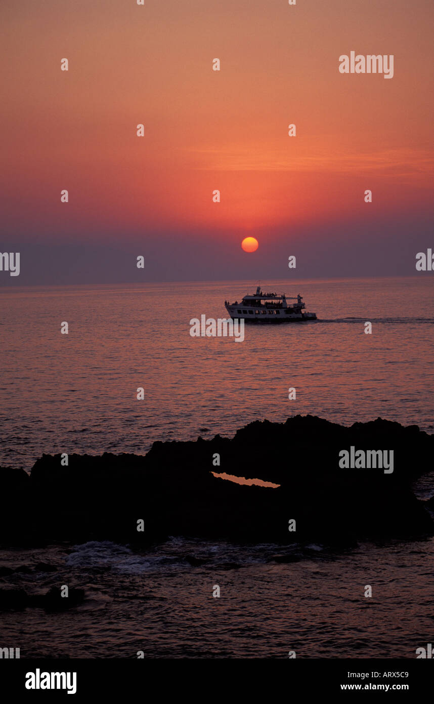 Puerto Vallarta, Mexiko-Tour-Boot Kreuzfahrt bei Sonnenuntergang Stockfoto