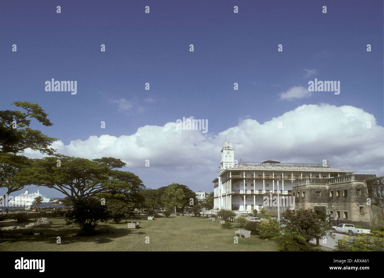 Das House of Wonders oder Beit el Ajaib und die alte arabische Festung in der steinernen Stadt Sansibar Tansania Ostafrika Stockfoto