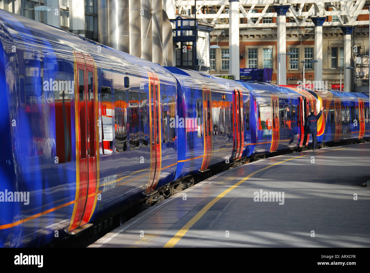 South West Bahnhof Waterloo Station, London Borough von Lambeth, Greater London, England, Vereinigtes Königreich Stockfoto