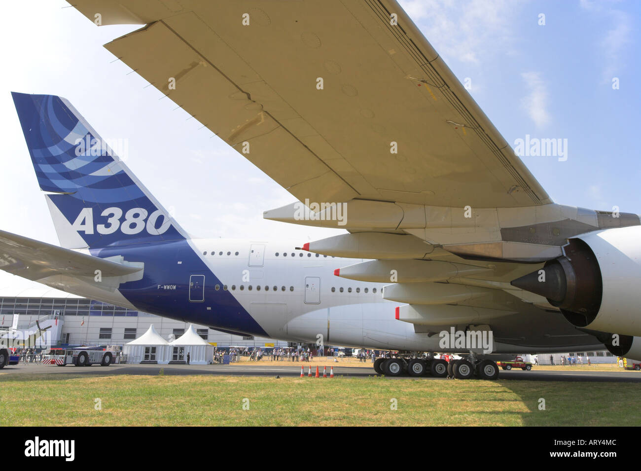 Airbus A380 Flügel und hinten von Steuerbord Seite Stockfoto