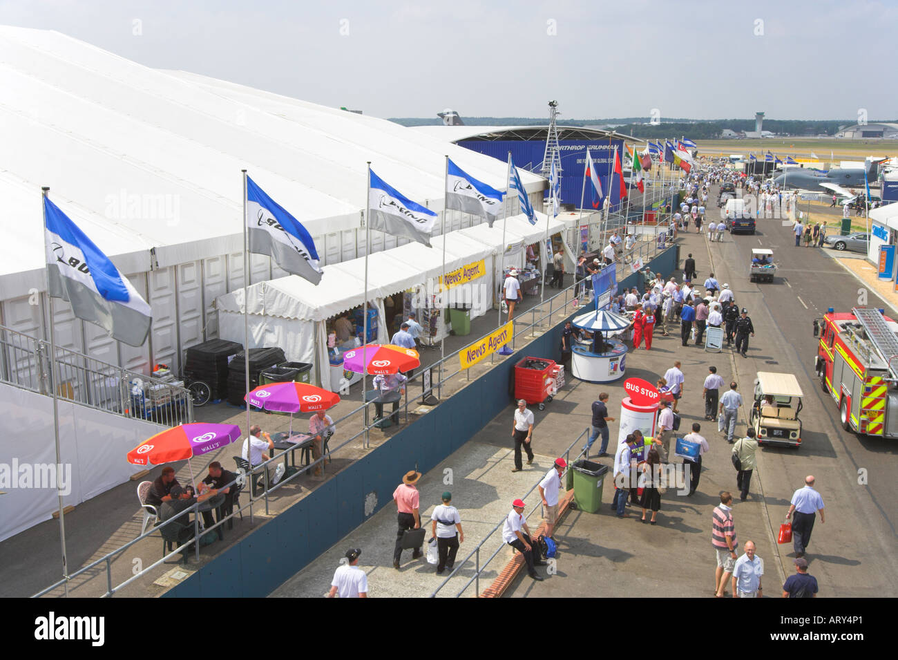 Blick auf der Farnborough Airshow 2006 vom Medienzentrum Balkon Stockfoto