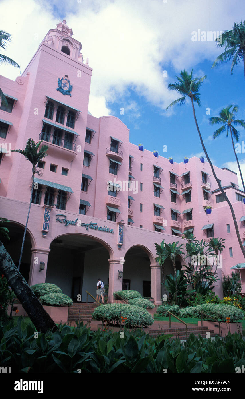 Die fabelhaften Royal Hawaiian Hotel, oder "pink Palace", ein historisches Wahrzeichen von Waikiki. Stockfoto