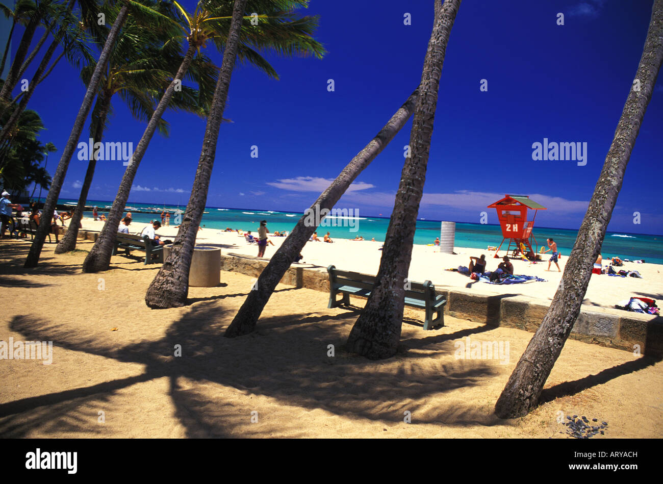 Sans Souci Strand (Französisch: ohne Sorge) lokal als Kaimana Beach bekannt ist. Gelegen an der Ostseite der Waikiki beach Stockfoto