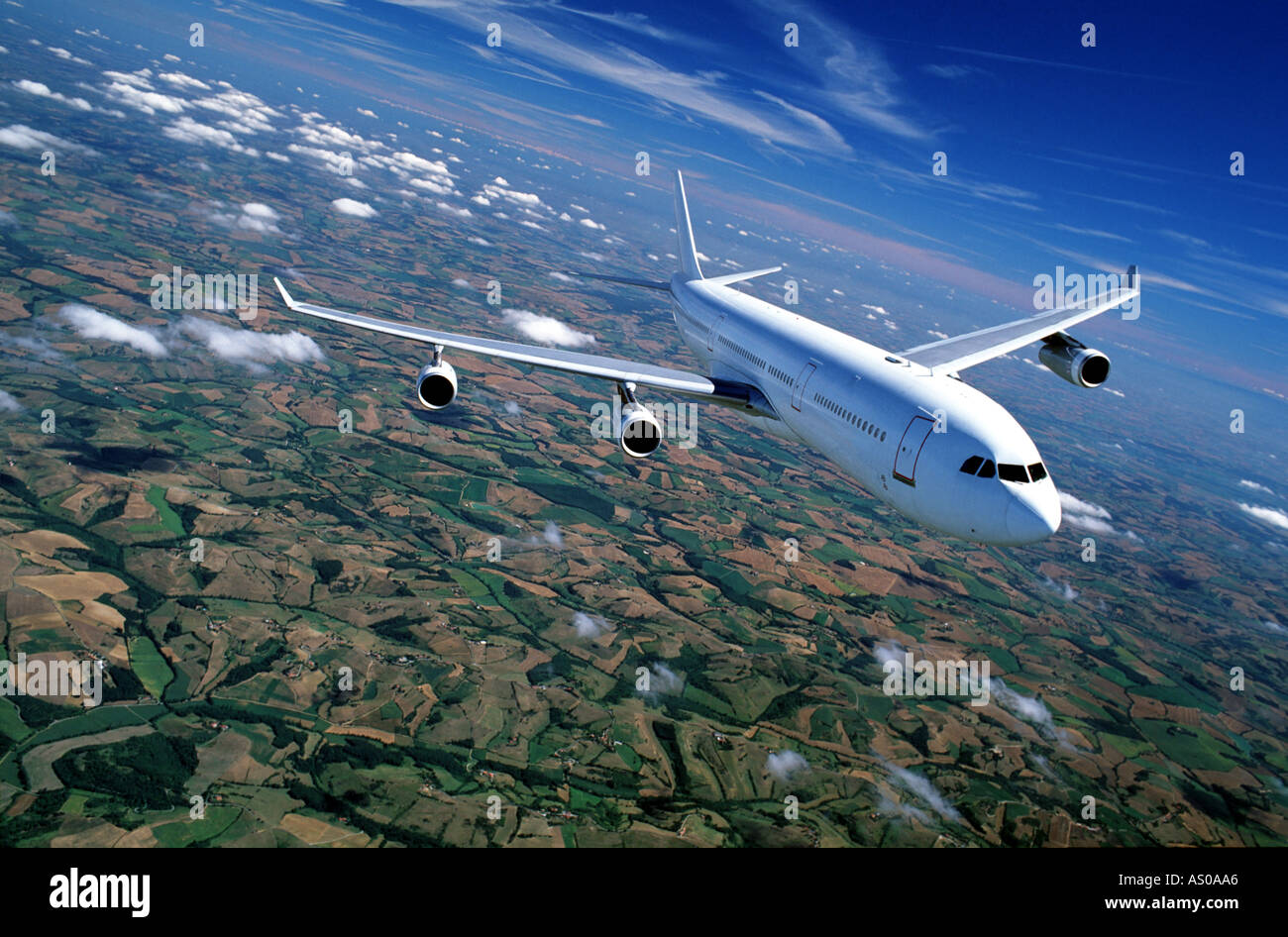 Passagierflugzeug Flug Passagierflugzeug Airbus A340 Stockfoto
