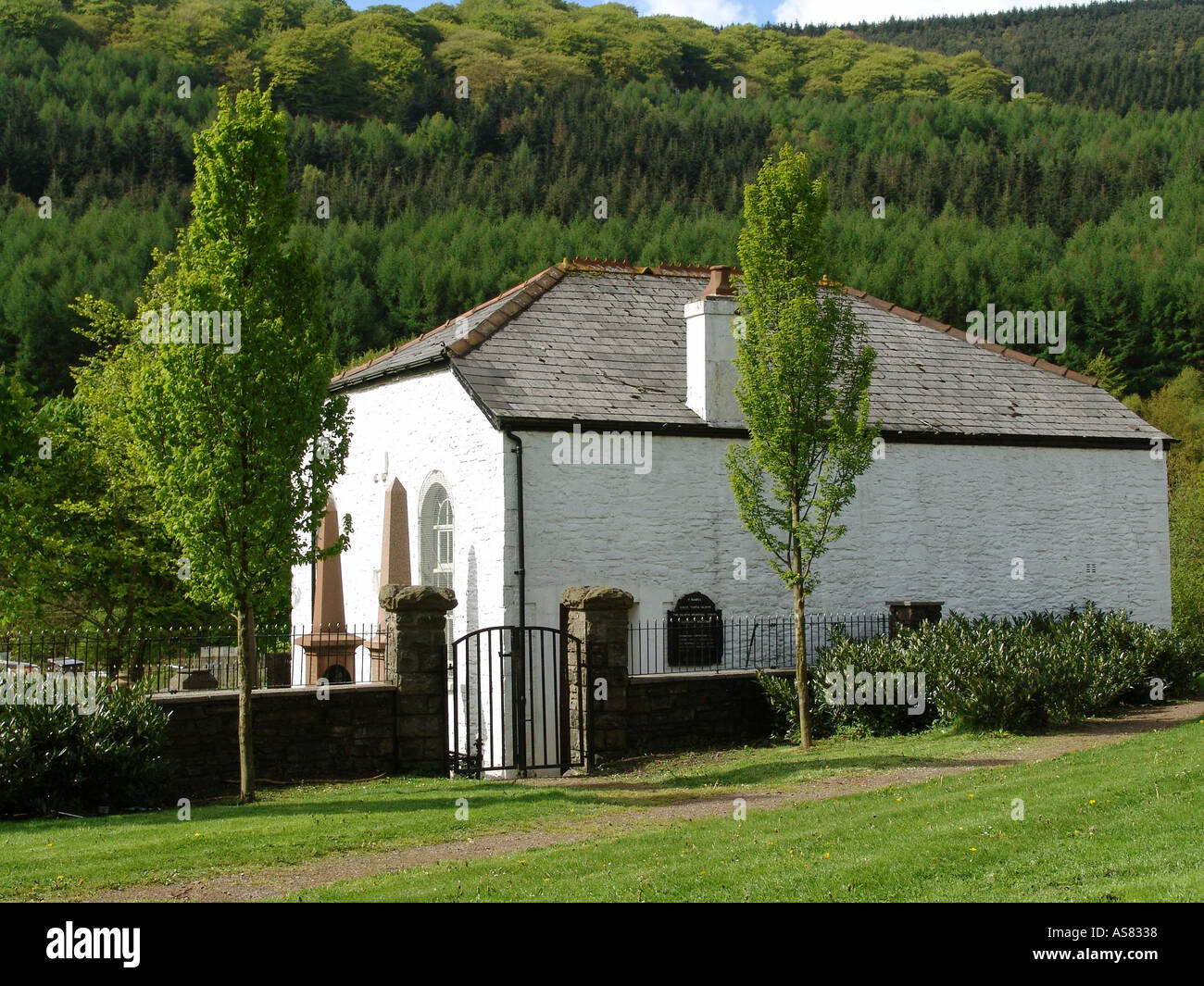 Die letzte Ruhestätte des walisischen Dichters Bard Islwyn Babel Kapelle Cwmfelinfach South Wales GB Großbritannien 2004 Stockfoto