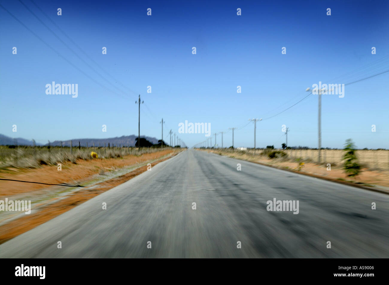 gerade leere Straße Südafrika Stockfoto