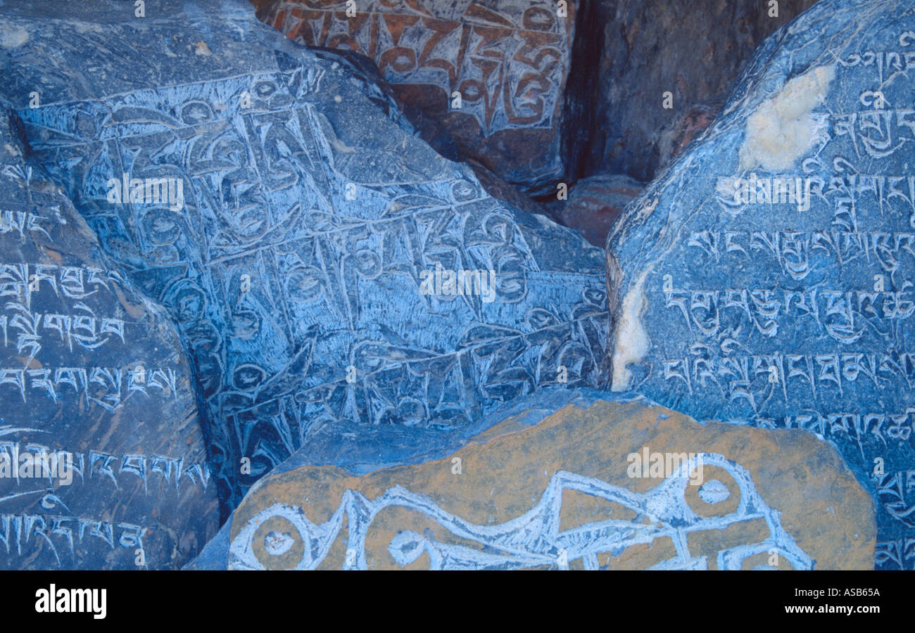 Heiligen Mani-Steinen, Annapurna Region Nepal Stockfoto