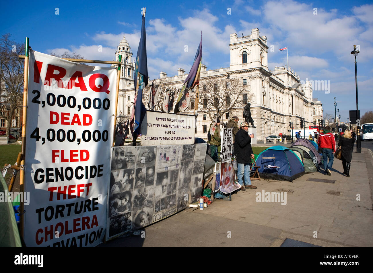 kein Krieg zu protestieren außerhalb der Häuser des Parlaments big ben Stockfoto