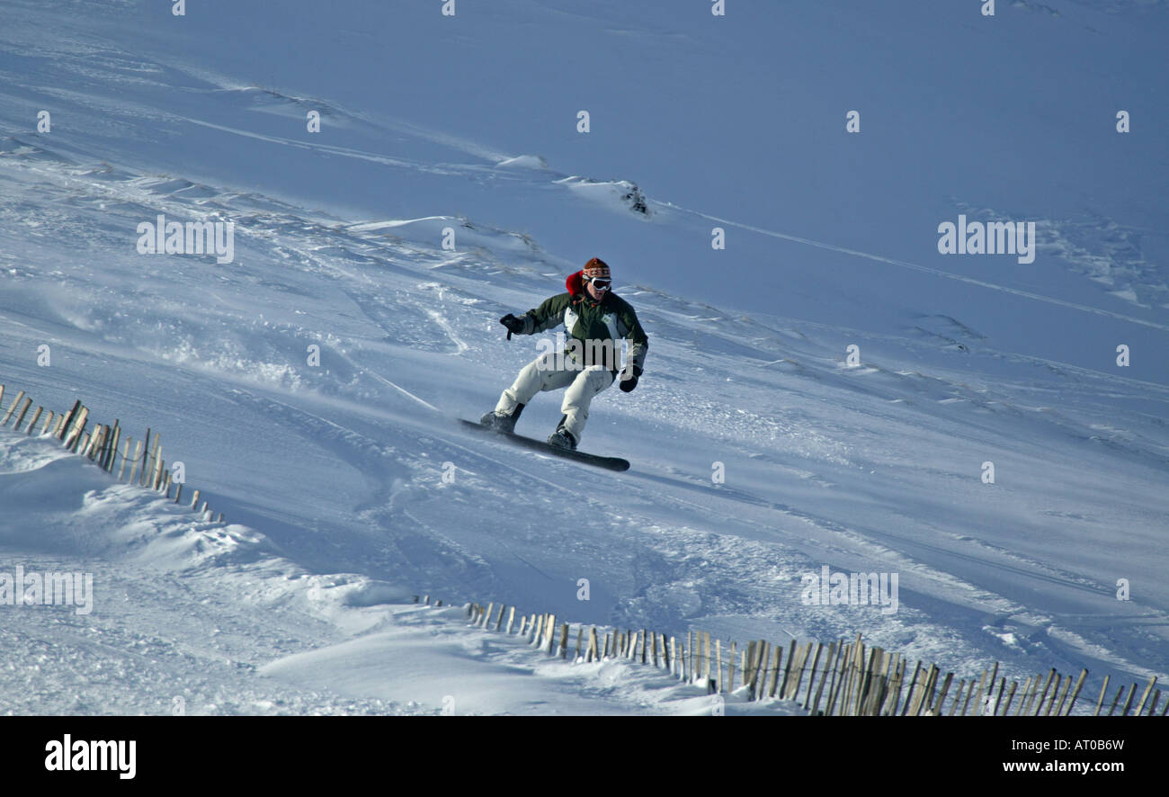 Snowboarder glenshee skipisten -Fotos und -Bildmaterial in hoher ...