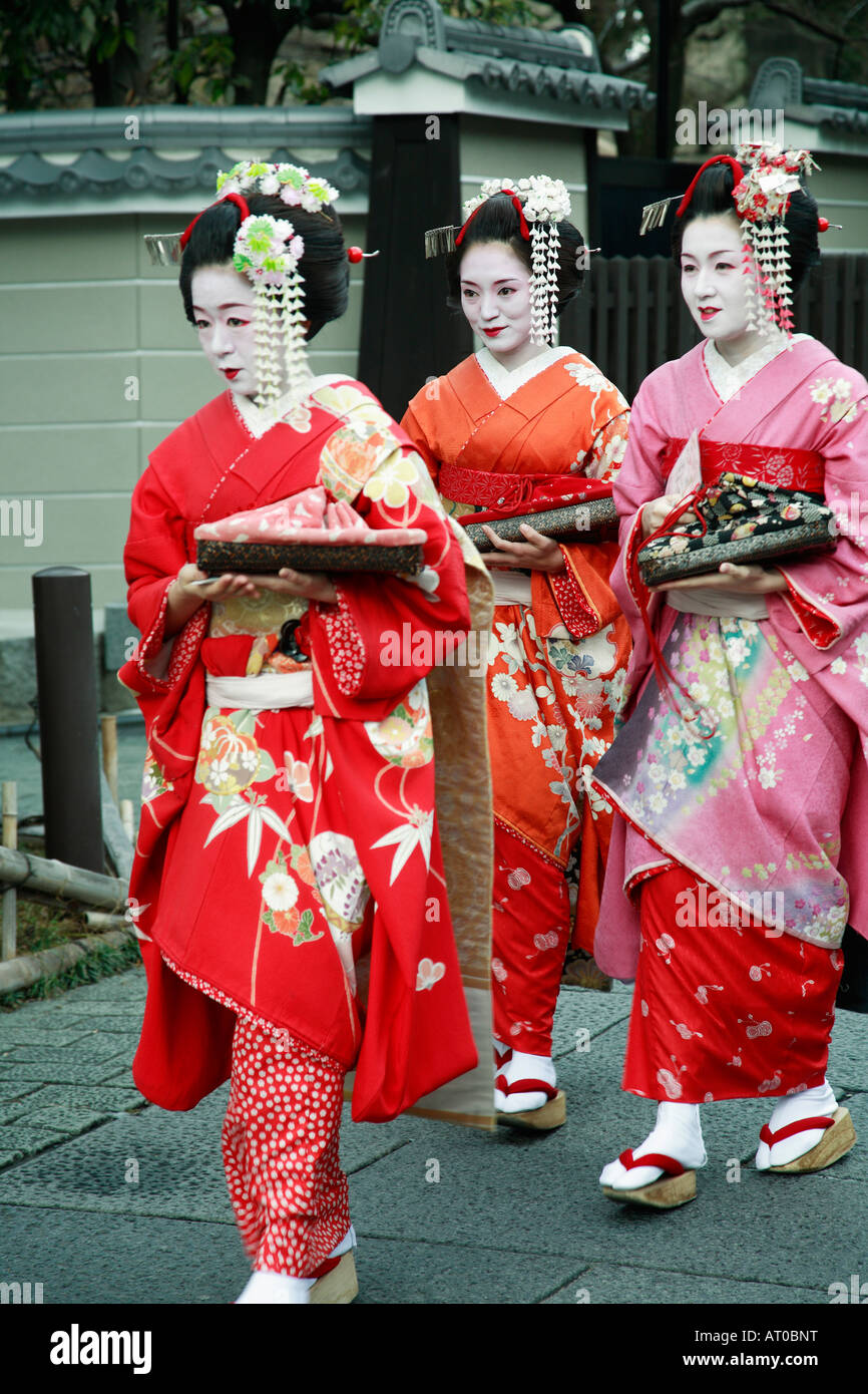 Kansai Kyoto Japan Frauen im kimono Stockfoto