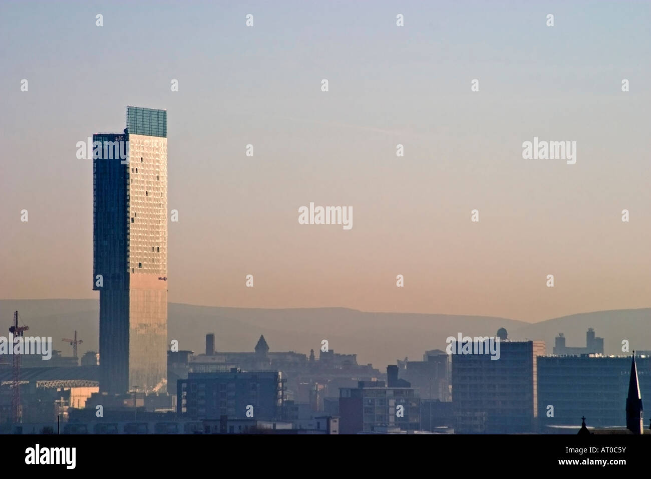 Beetham Tower AKA den Hilton Tower Zwerge Manchester Skyline Stockfoto